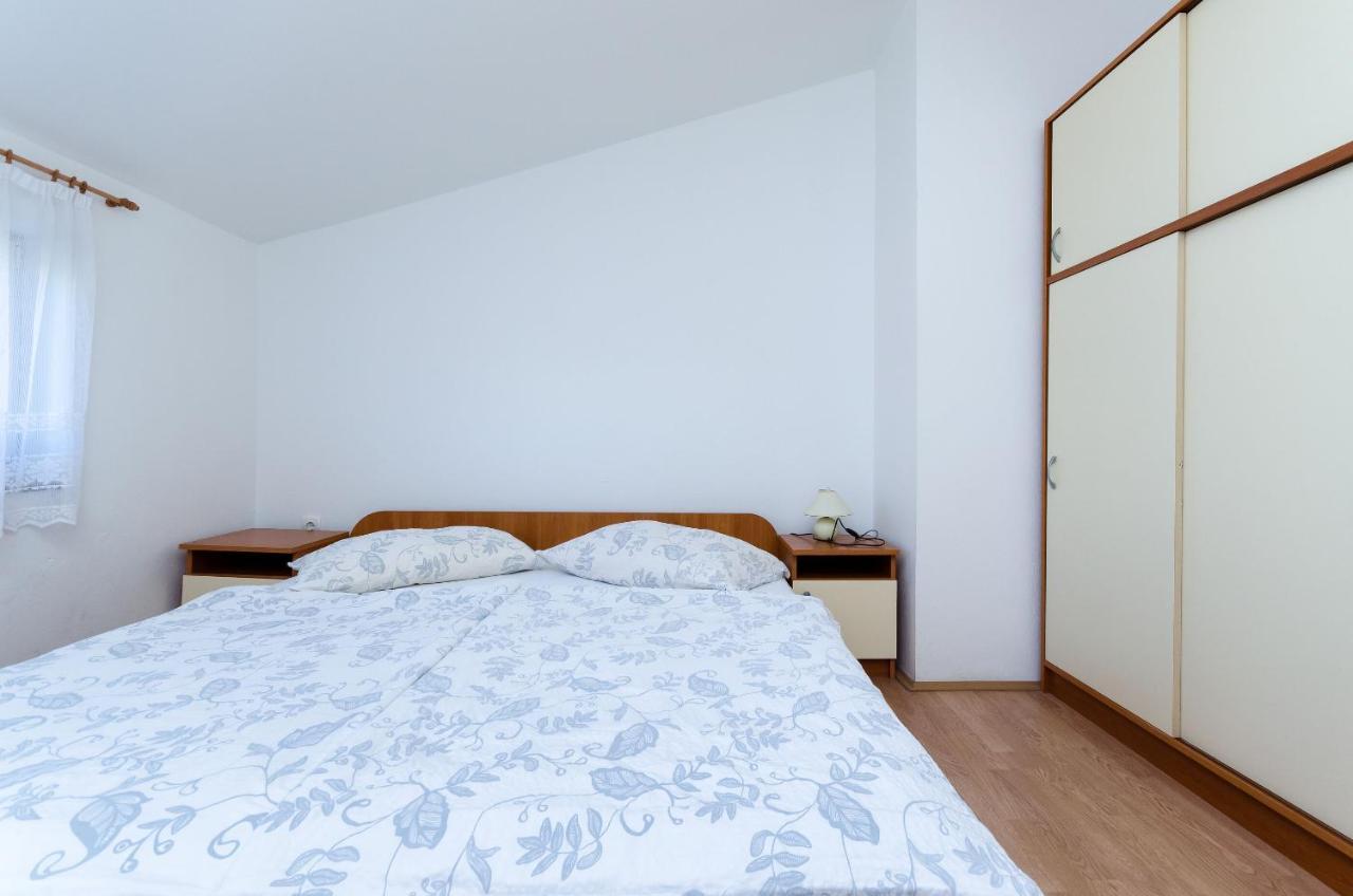 Apartments Anica J Lopar Εξωτερικό φωτογραφία