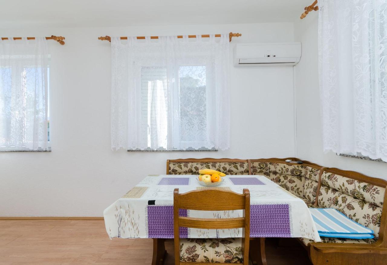 Apartments Anica J Lopar Εξωτερικό φωτογραφία