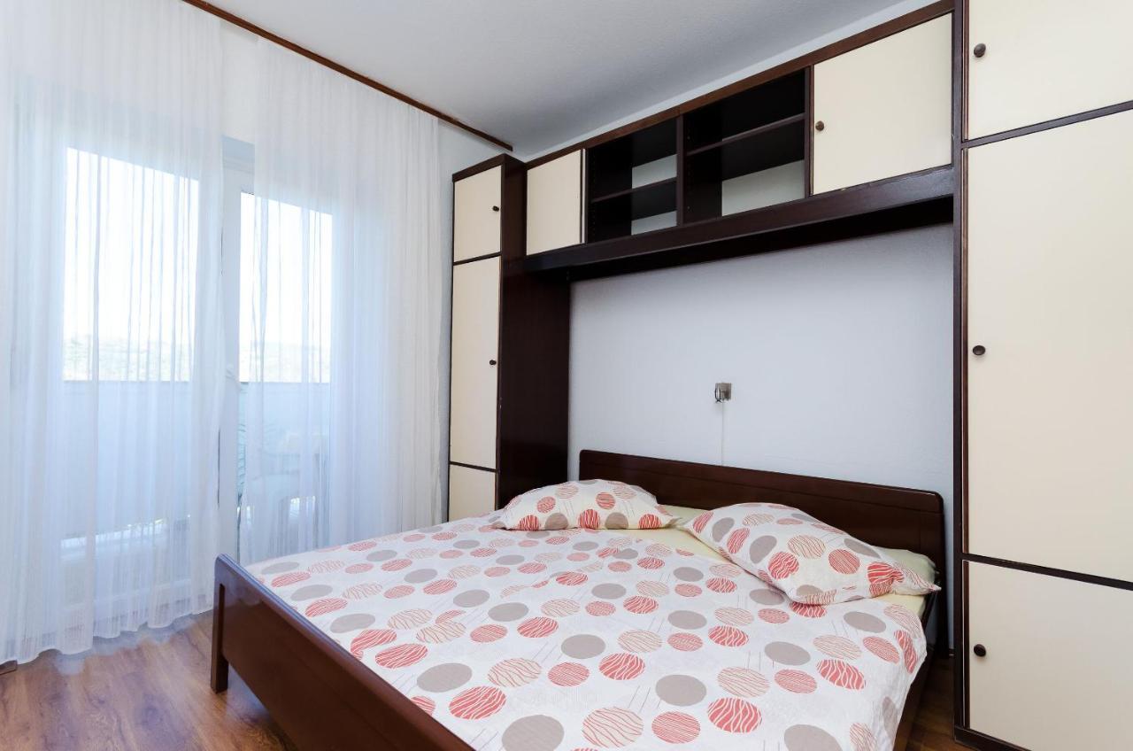 Apartments Anica J Lopar Εξωτερικό φωτογραφία
