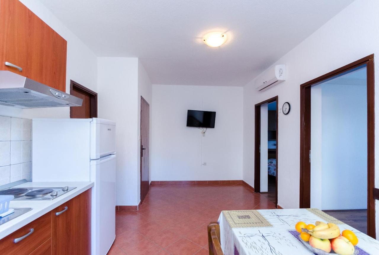 Apartments Anica J Lopar Εξωτερικό φωτογραφία