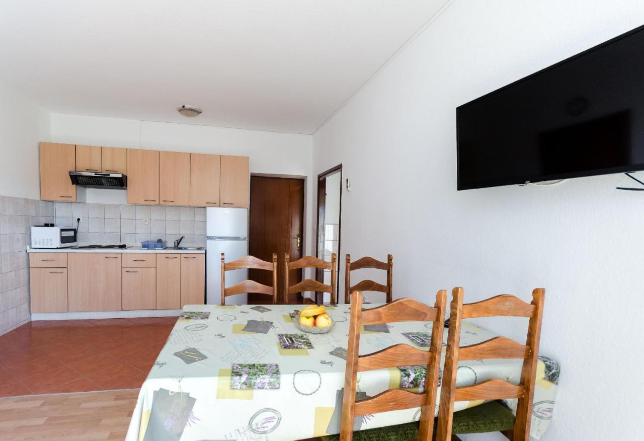 Apartments Anica J Lopar Εξωτερικό φωτογραφία