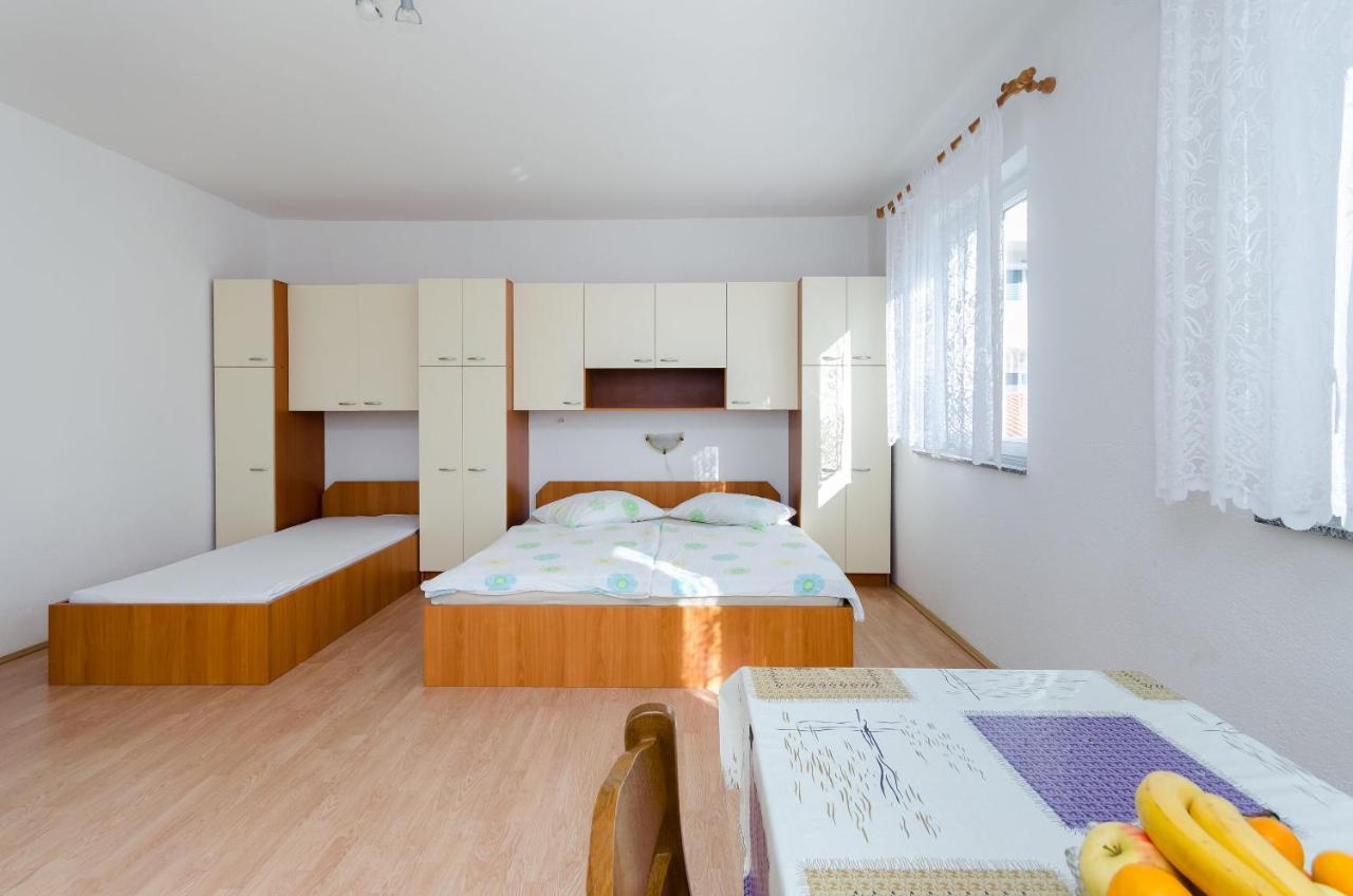 Apartments Anica J Lopar Εξωτερικό φωτογραφία